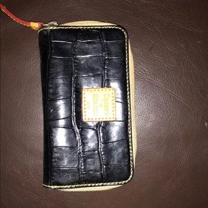 Dooney & Bourke mini zip wallet